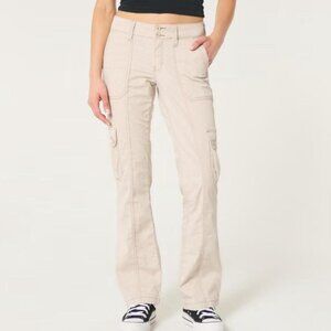 Hollister mid rise relaxed Bootcut cargo pants in tan/cream color 10 Regular